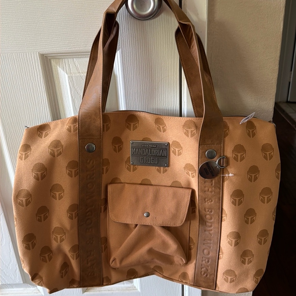 Bath and body works Star Wars Mandalorian Bag